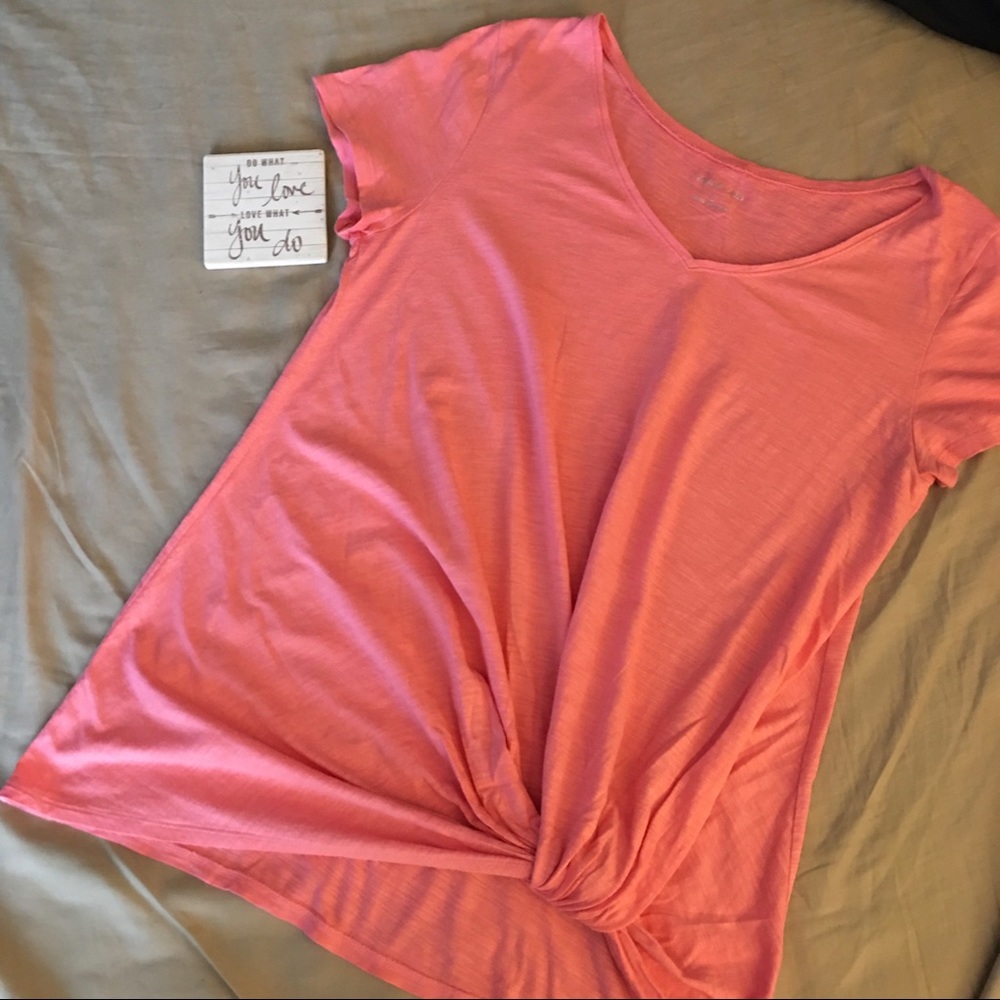 Coral pink top